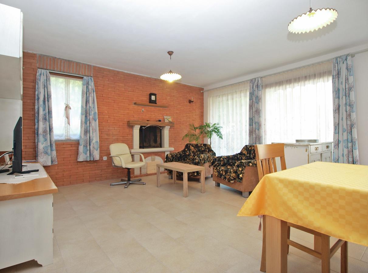 Apartments Ana 1707 Banjole Exterior photo