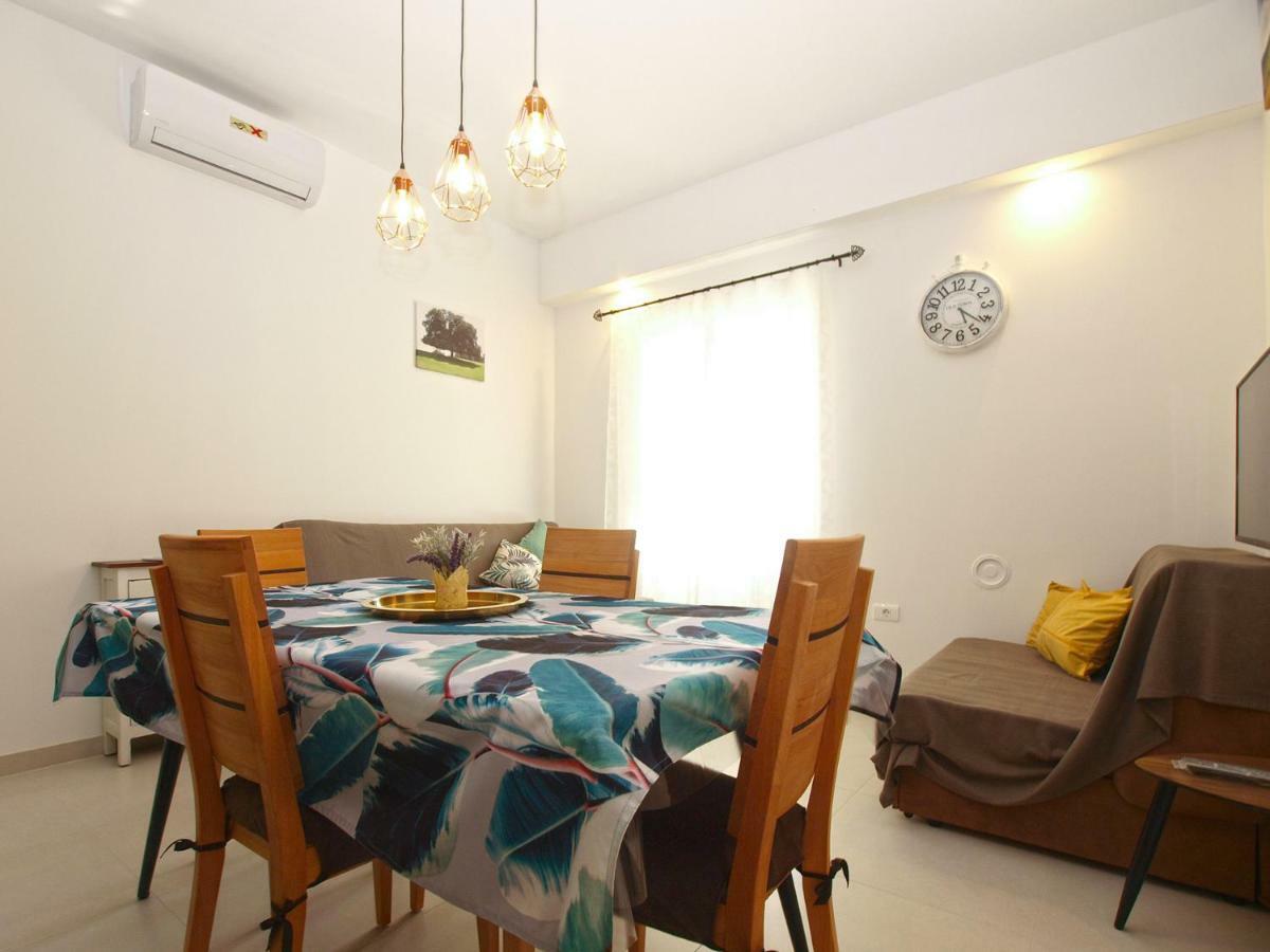 Apartments Ana 1707 Banjole Exterior photo